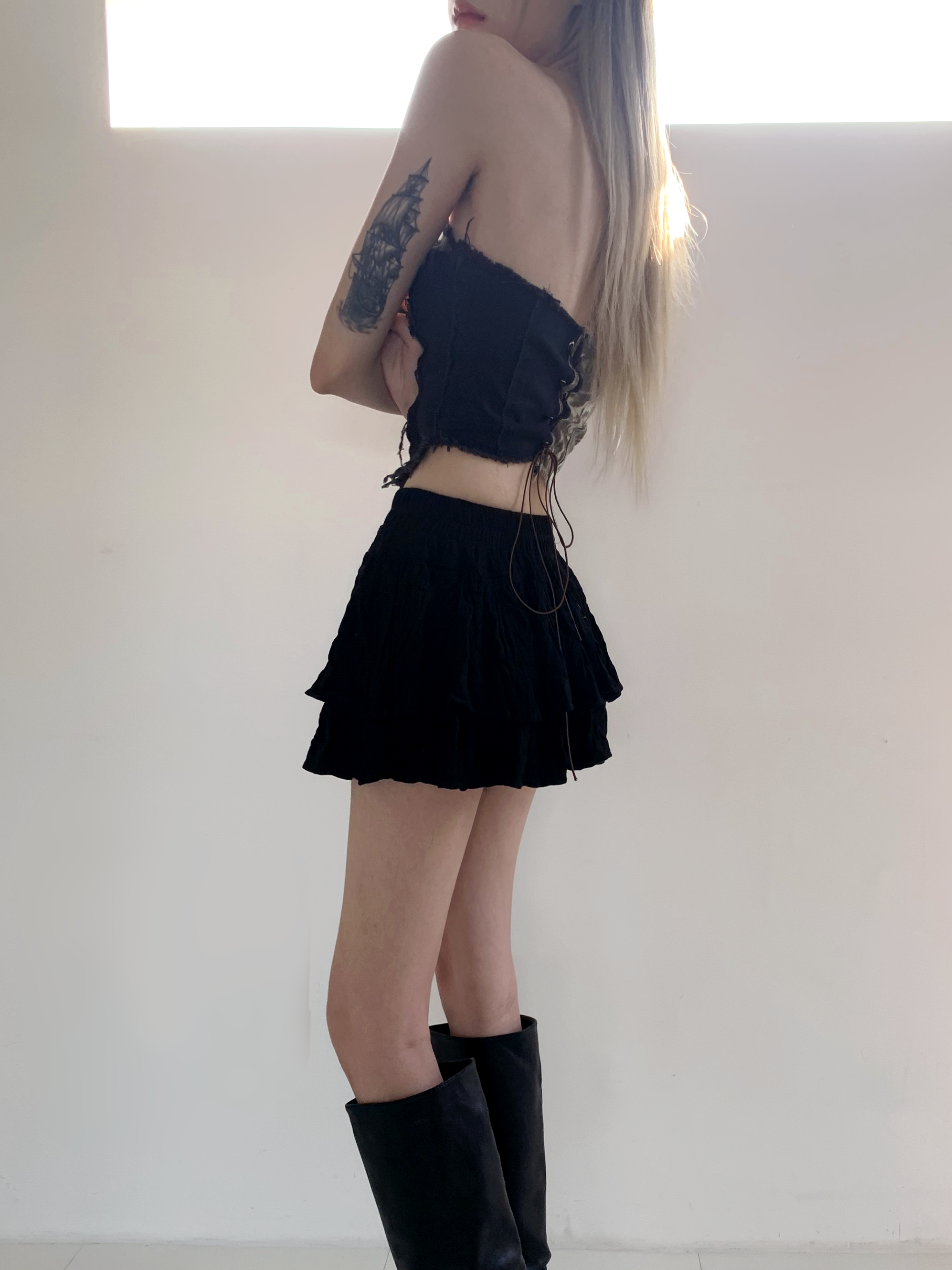 Botte Mini Frill Skirt (black)